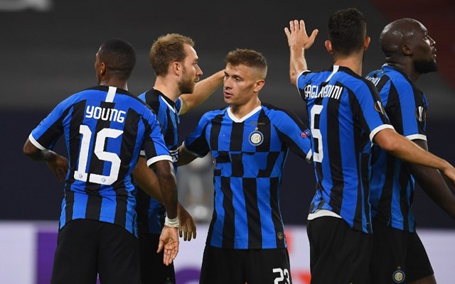 择人盯人 择人盯人